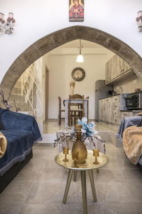 Studio Galatia, in the heart of Kamilari